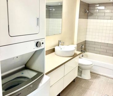 1207 Hurontario Street #B - Photo 6