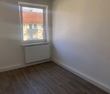 Renovierte Wohnung mit Balkon - Foto 2