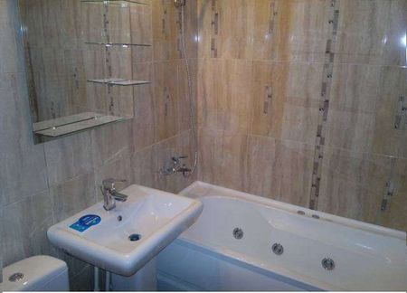 Luxury 2 room Apartment for rent Iasi center - Photo 4