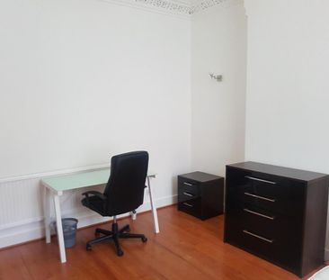 6 bedroom house to rent - Photo 6