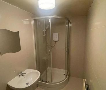 5 bedroom house to rent - Photo 3