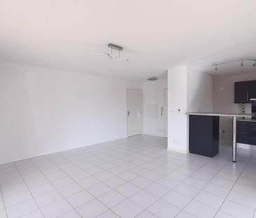 location Appartement T2 DE 49.9m² À LEGUEVIN - Photo 3