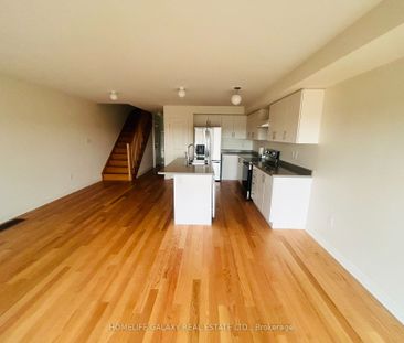 Townhouse For Lease | E8092520 - Photo 4