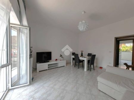 Quadrilocale via Virgilio traversa 3, Arco Felice, Pozzuoli - Photo 2