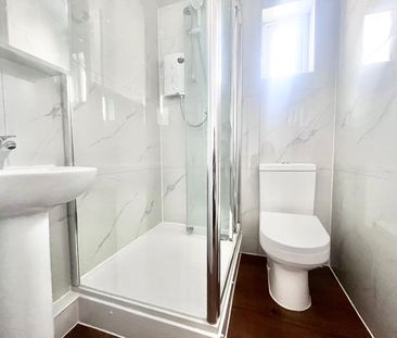 Hanworth Road, Hounslow, TW3 3TU - Photo 4