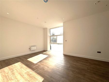 Sheila House, Fleet, Hampshire, GU51 - Photo 2