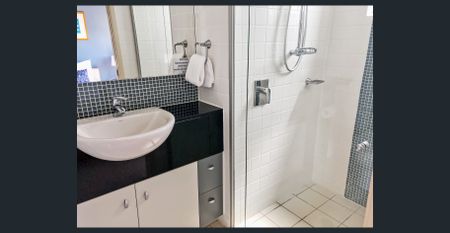 YOU CAN'T GET MORE CENTRAL THAN THIS! - Photo 3