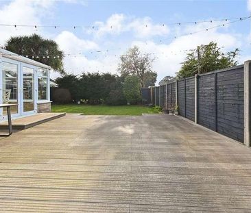Oxford Drive, Bognor Regis, PO21 - Photo 4