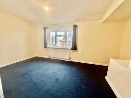 3 bedroom terraced house to rent - Photo 3