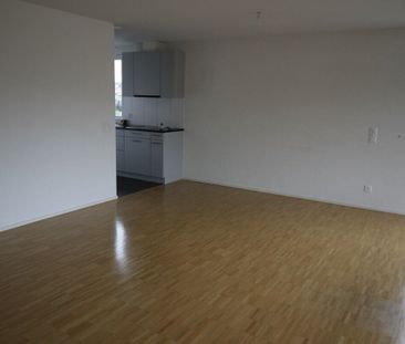 SUPERBE APPARTEMENT de 4.5 pièces / SEHR SCHÖNE 4.5-Zimmer-Wohnung - Foto 1