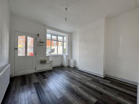 2 bedroom terraced house to rent - Photo 2
