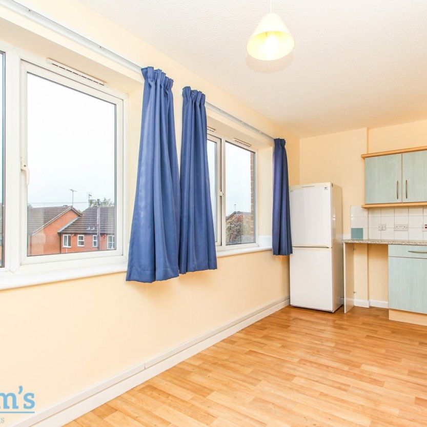 1 bed Apartment for Rent - Photo 1