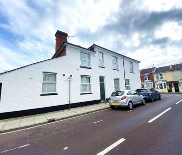 6 bedroom property to rent - Photo 1