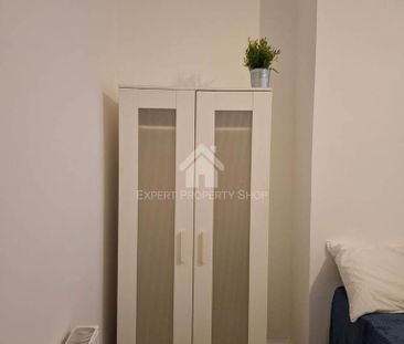 1 bedroom in a house share to rent - Photo 3