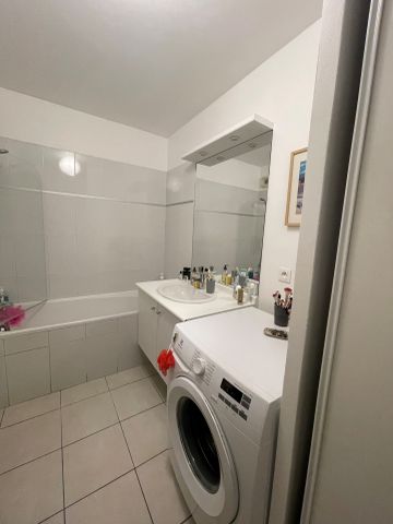 Location Appartement 2 pièces 40m² MARSEILLE 10ème - Photo 5