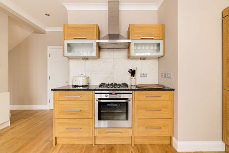 Eaton Mews South - Photo 3