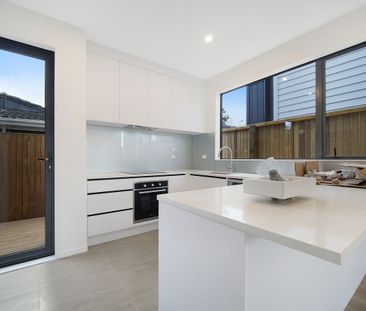 Brand-New 2-Bedroom Townhouse in Onehunga - Photo 6