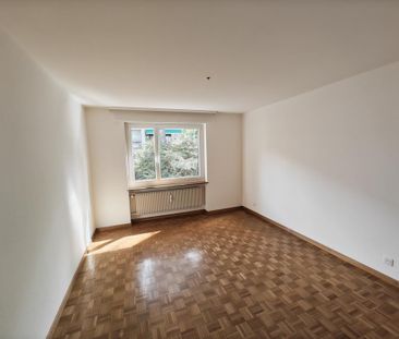 4,5-Zimmerwohnung mit neuer, moderner Einbauküche in Oberwil - Photo 3