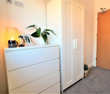 Drummond Grove, Ashford - Photo 3