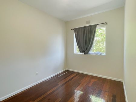 Coffs Harbour, 1/10 Toormina Place - Photo 2