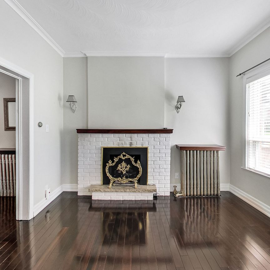 For Lease - 210 Humberside Avenue Unit# Main, Toronto, Ontario - Photo 1