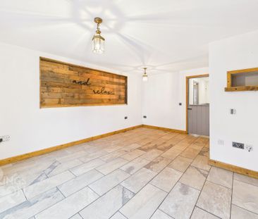 Silvo Road, Queens Hill, Norwich - Photo 1