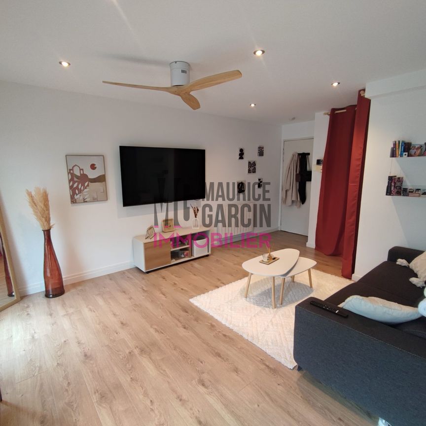 Studio à louer, 1 pièce - Pernes-les-Fontaines 84210 - Photo 1