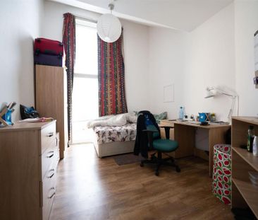 6 bedroom apartment to rent - Photo 4