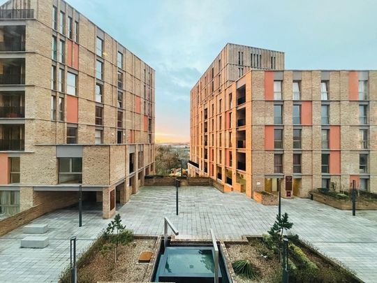 Oberman Road, Dollis Hill, London, NW10 - Photo 1