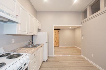 Charming 1-Bedroom Apartment for Rent in Niagara Falls! - Photo 3