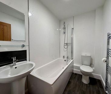 2 bedroom barn conversion to rent - Photo 6