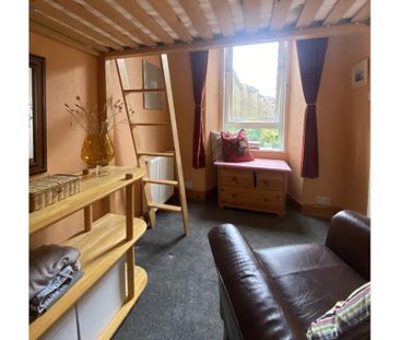 2 bed flat for rent in The Meadows - Photo 1