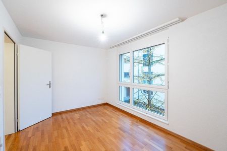 Moderne 5.5-Zi. Wohnung im Eigentumsstandard - Photo 3