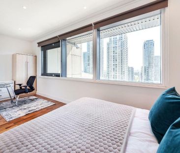 2 bedroom penthouse to rent - Photo 6