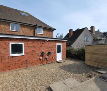 1 bedroom house of multiple occupation to rent - Photo 6