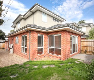 Spacious Family Home - Photo 1