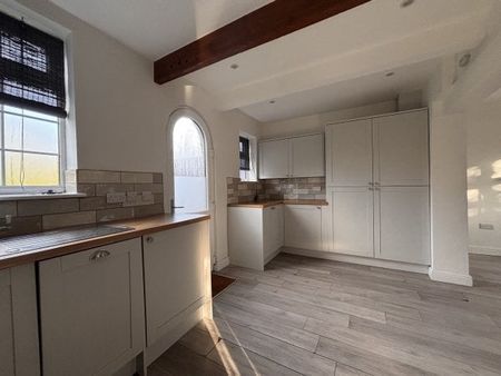 Boythorpe, Walsall Road, Lichfield, WS13, Property for rent - Photo 2