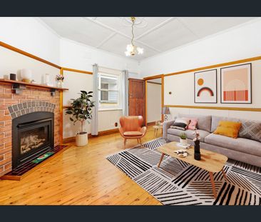 Ideal location! - Photo 1