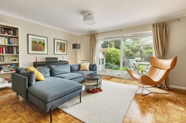 4 bedroom townhouse to rent - Photo 1