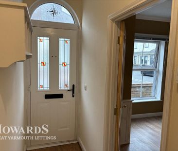 2 bedroom terraced house to rent - Photo 3