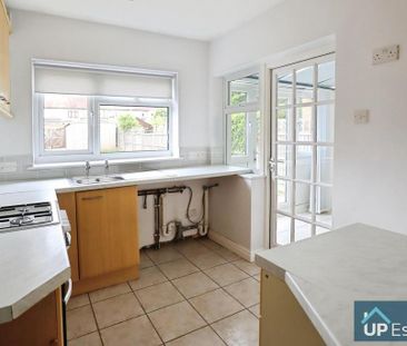 3 bedroom terraced house to rent - Photo 6