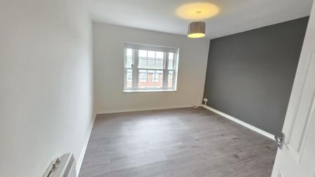 1 Bedroom Flat To Let - Photo 4