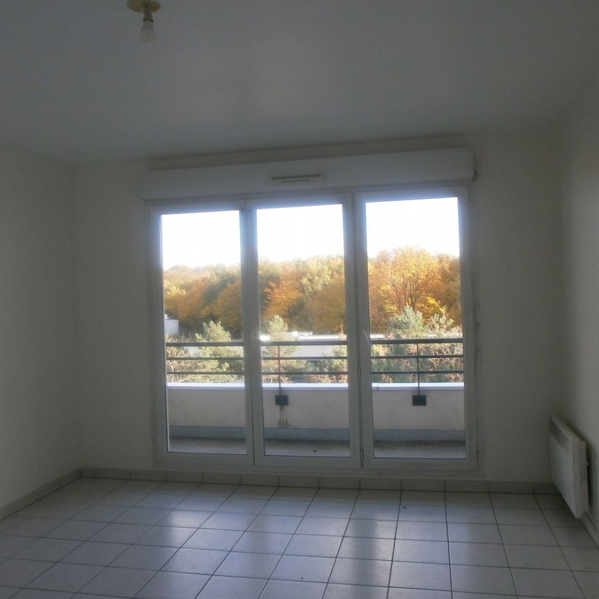 3 pièces avec balcon Cergy (95800) - Photo 1