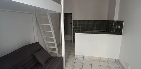 3000 BORDEAUX au coeur du quartier des CHARTRONS - Studio meublé à louer - Photo 2