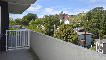 1 Oak Street - Photo 2