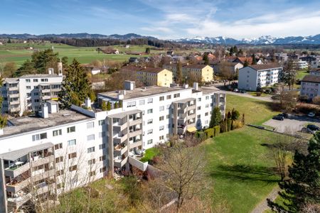 Grosszügige Wohnung an ruhiger Lage! - Photo 2