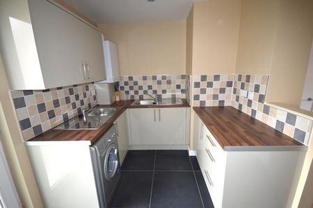 6 bedroom flat share to rent - Photo 3