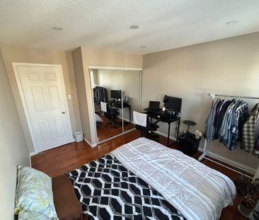 For Lease - 328 Black Drive, Milton, Ontario - Photo 4