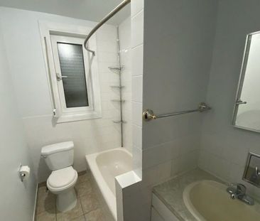 For Lease - 54 Dale Avenue Unit# Main, Toronto, Ontario - Photo 1