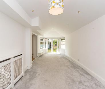 5 bedroom semi-detached house to rent - Photo 5
